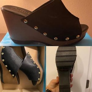 Callisto black suede wedge